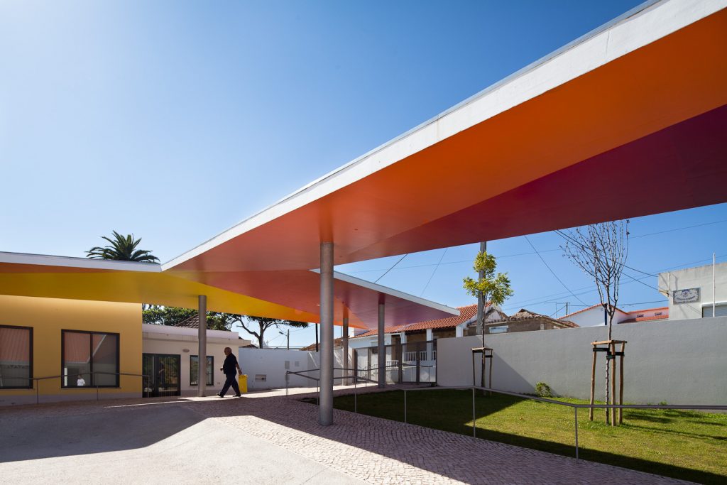 Escola na Romeira