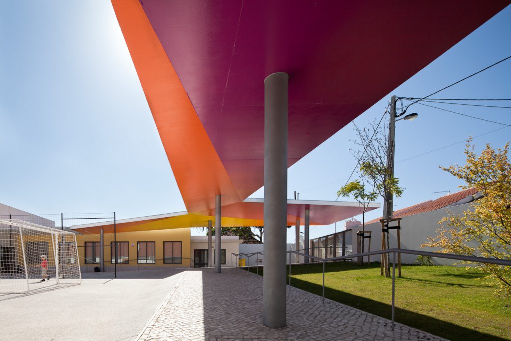 Escola na Romeira
