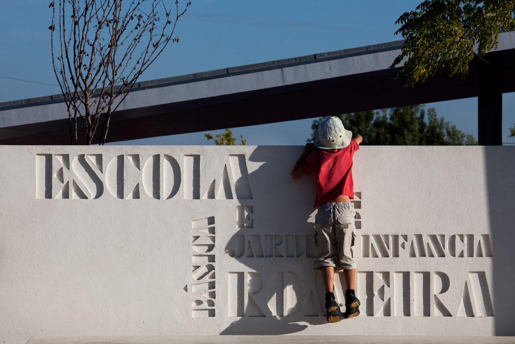 Escola na Romeira